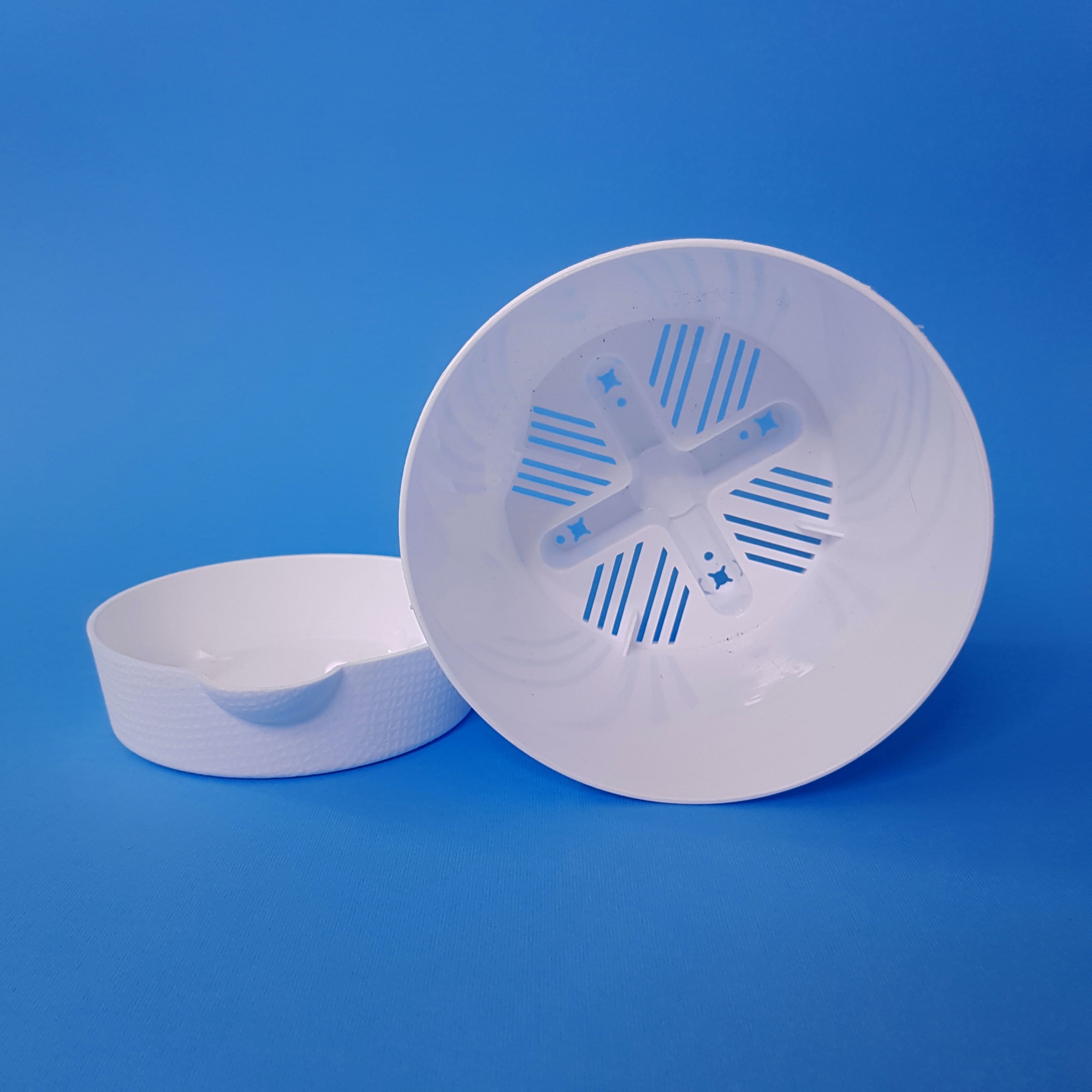 Flower pot 1,5 L with bottom plate